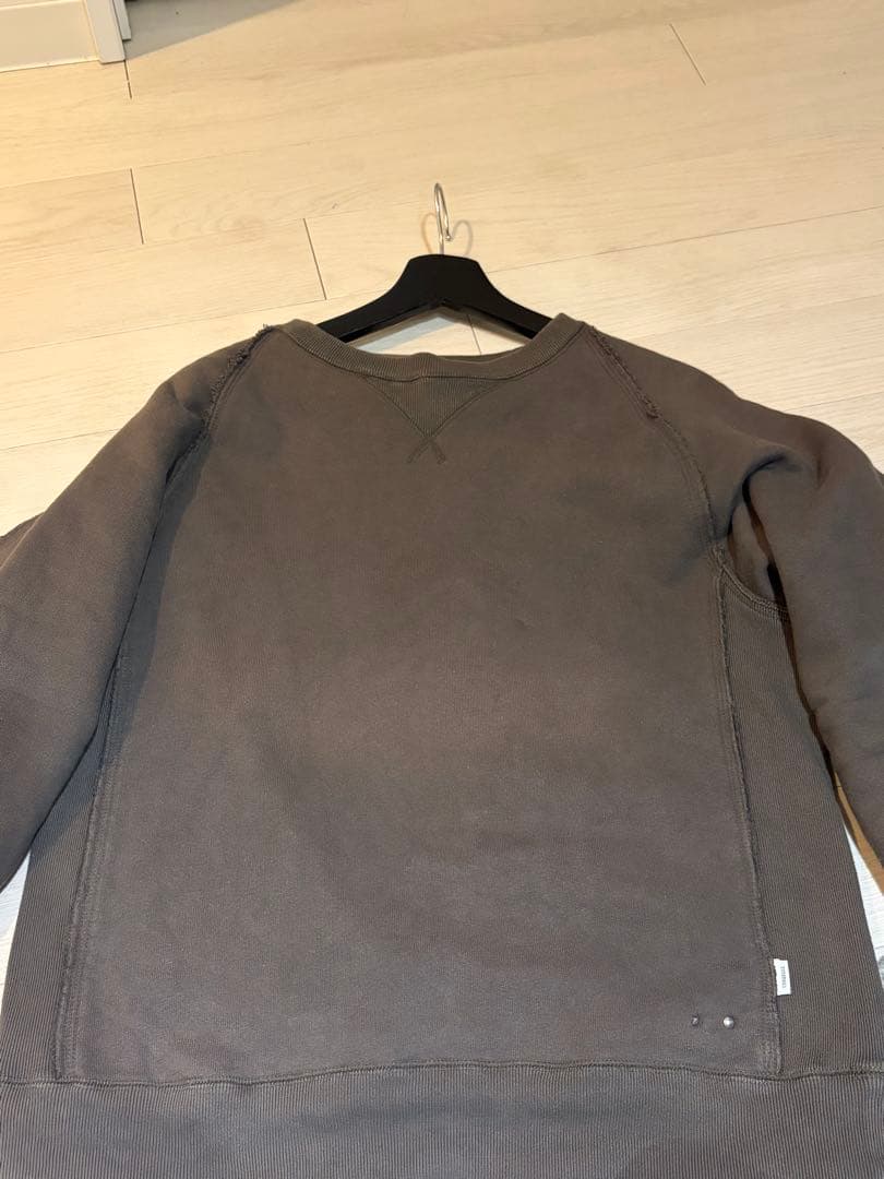 トップス SUGARHILL TIRPLE STITCHED SEWAT PULLOVER