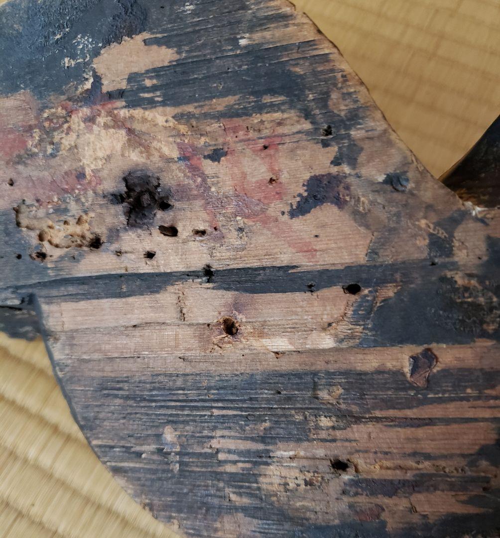 Ｎo197　古い獅子の金箔木彫(仏教彫刻) 室町・江戸期