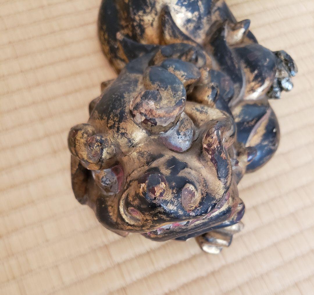 Ｎo197　古い獅子の金箔木彫(仏教彫刻) 室町・江戸期