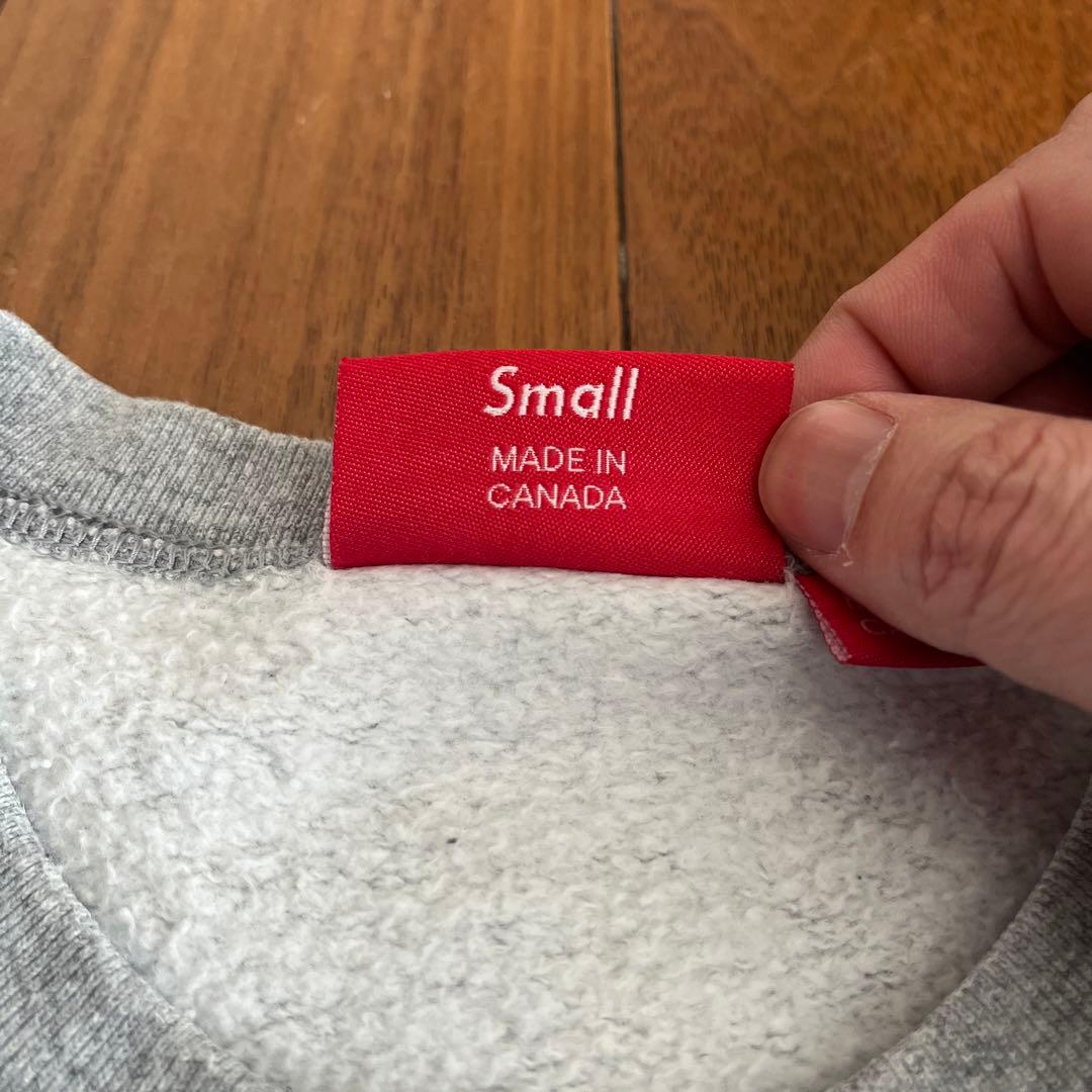 トップス Supreme cutout logo crewneck