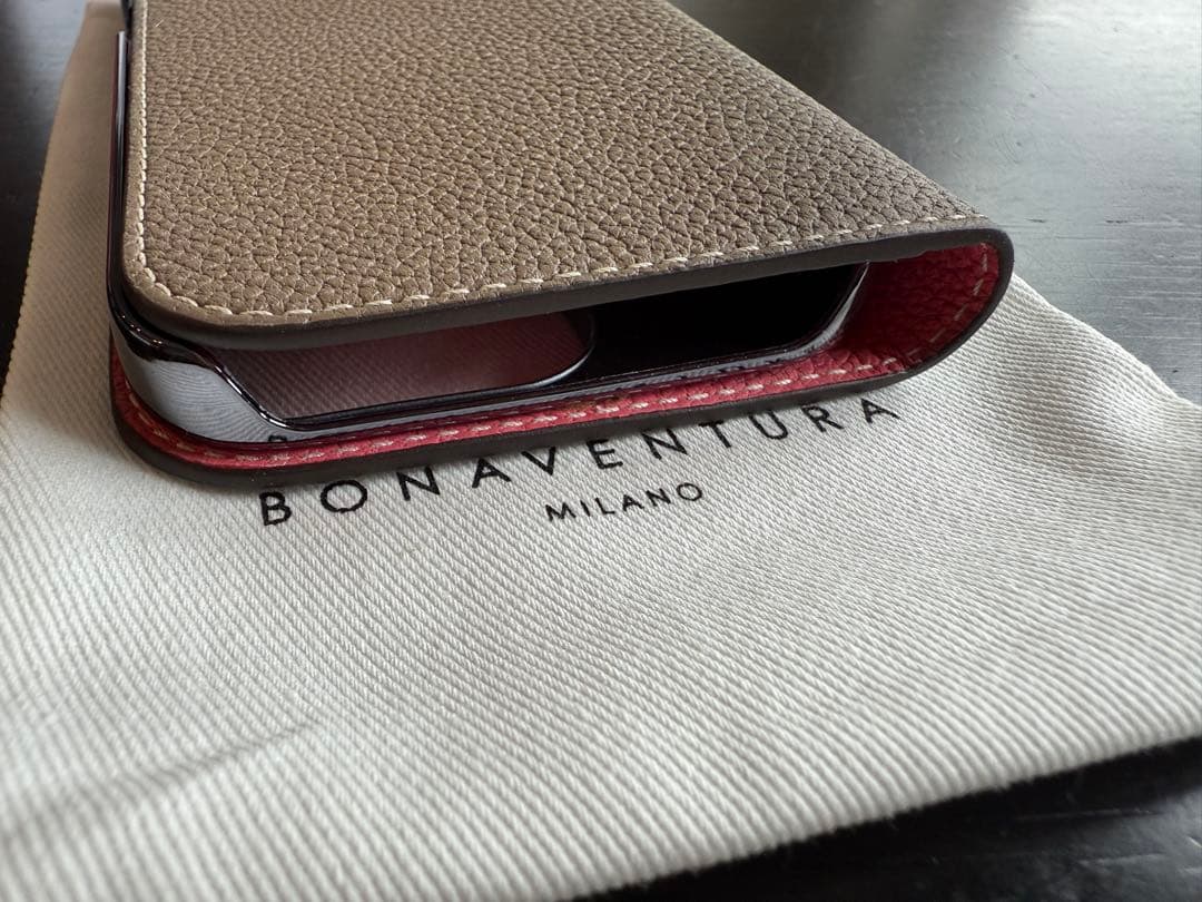 ボナベンチュラ iPhone16pro 対応ケース