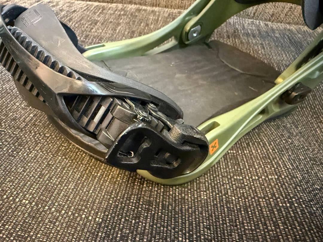 FLUX スノーボードビンディング GS オリーブグリーン