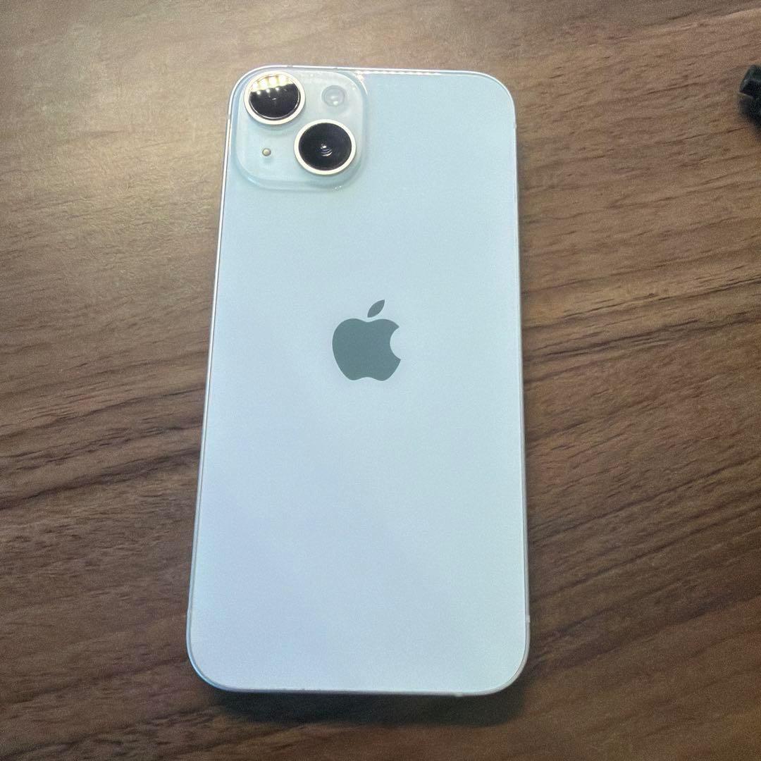 ●iPhone 14 256GB ホワイト / SIMフリー /バッテリー85%