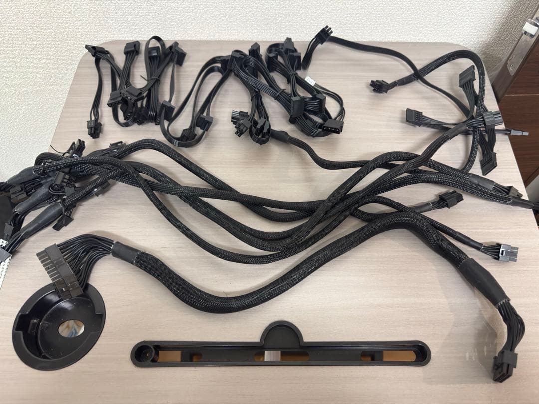 CORSAIR HX1200 1200W PLATINUM 電源ユニット