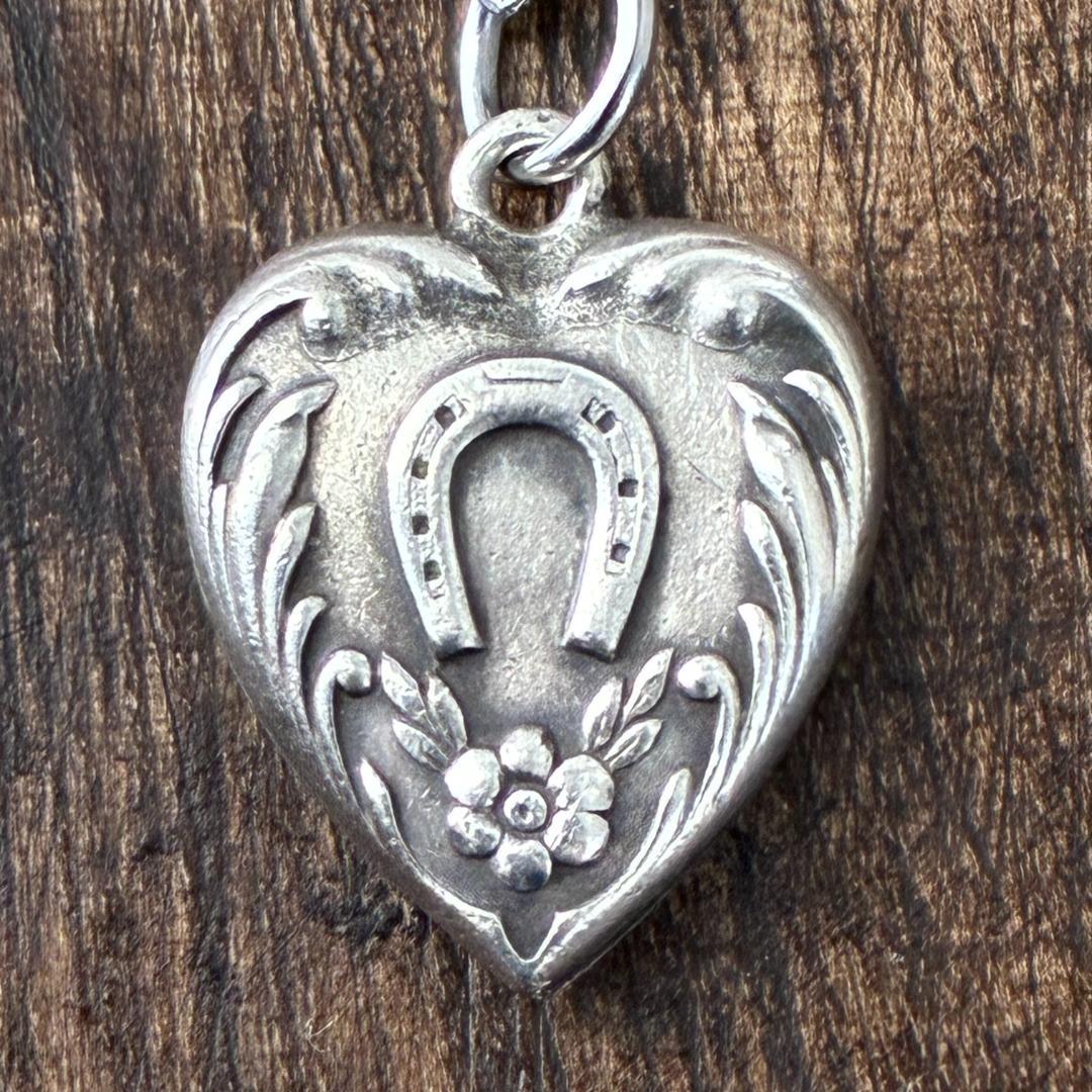 スウィートハートジュエリー ホースシュー 勿忘草 シルバーヴィンテージネックレス