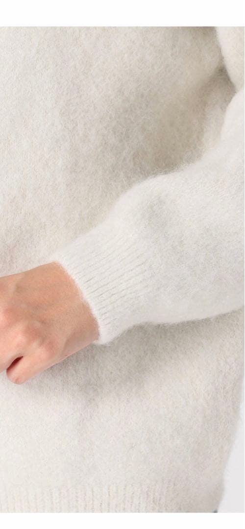 ドゥーズィエムクラスローレン マヌージアン】NEW SURI クルーネックニット