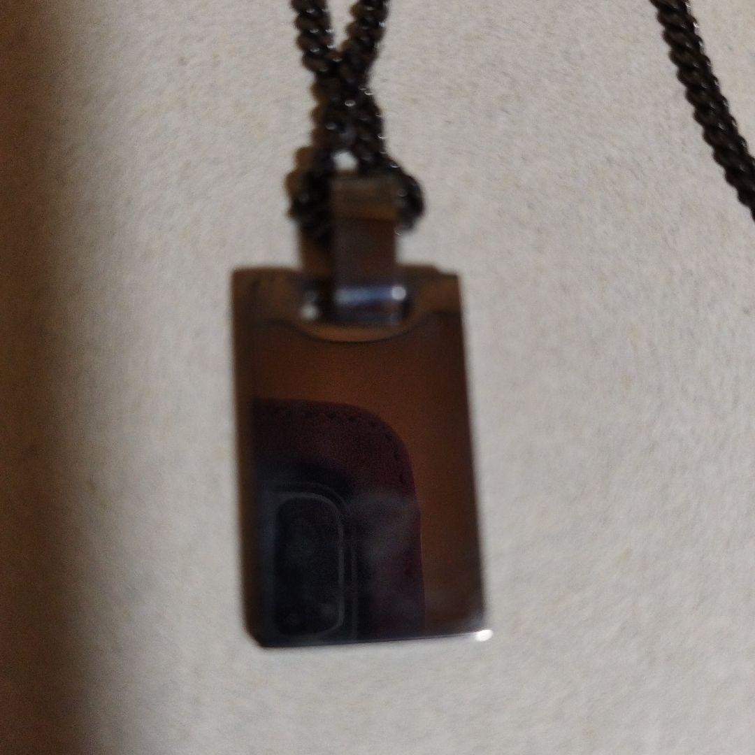 GUCCIブラック模様入りネックレス