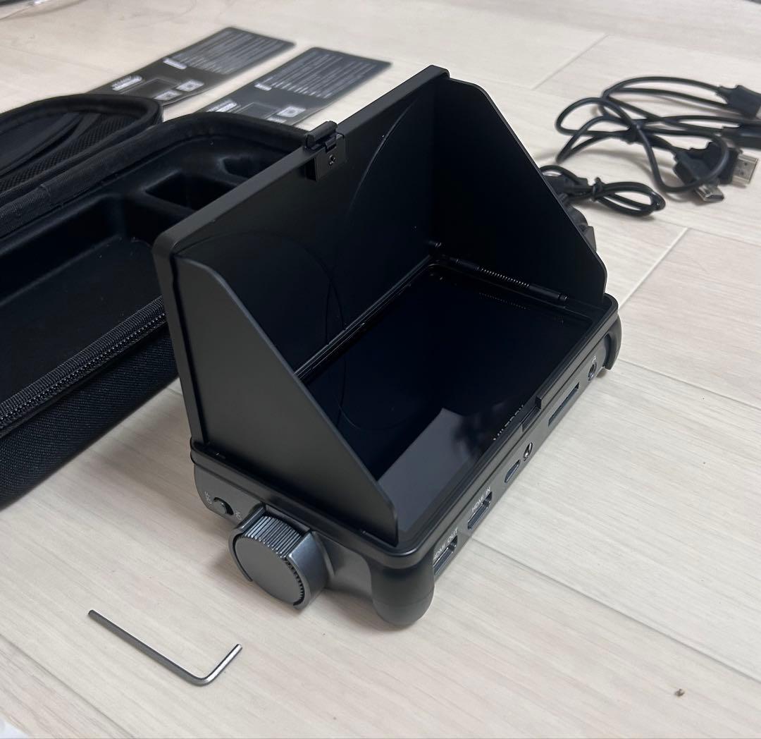 VILTROX DC-550 ポータブルLCDモニター