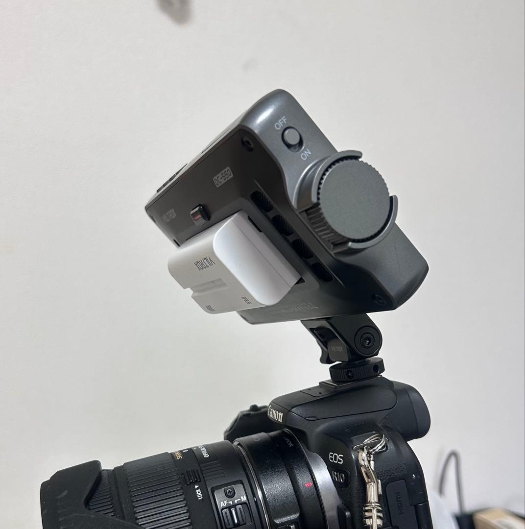 VILTROX DC-550 ポータブルLCDモニター