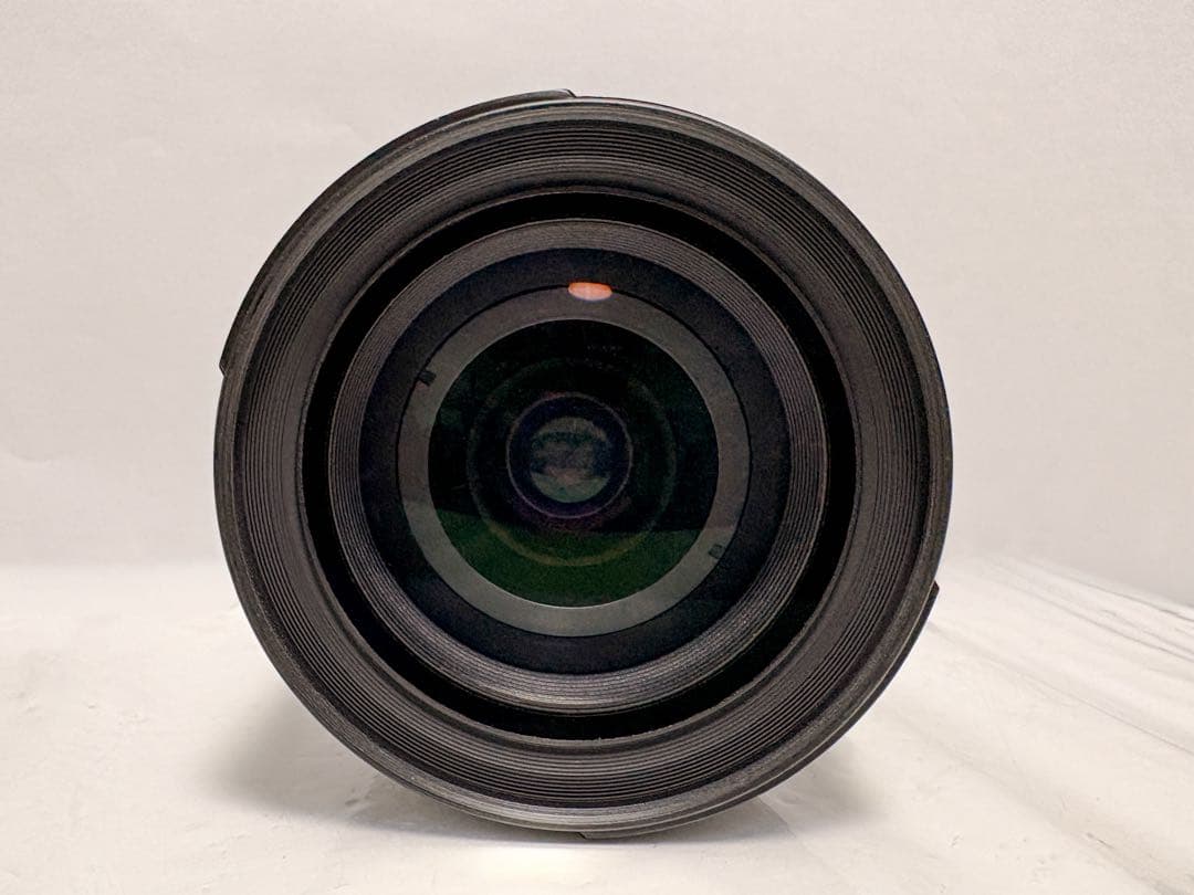 Nikonズームレンズ　 NIKKOR 24-120mm VR