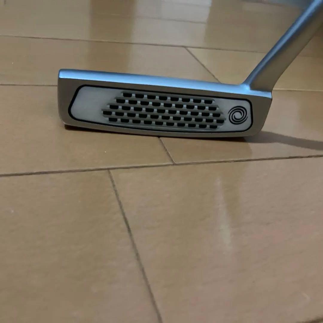 Odyssey パター 33インチ