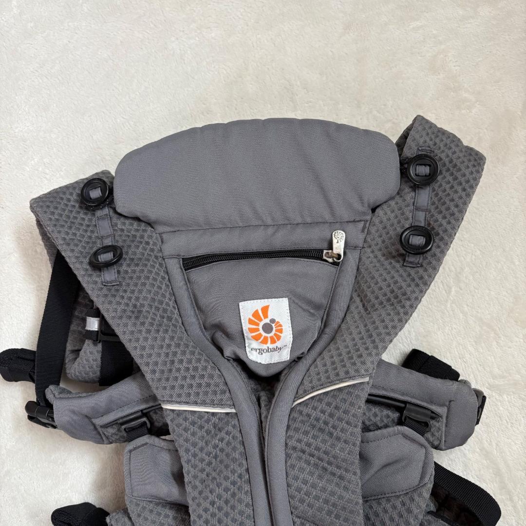 美品　Ergobaby エルゴベビー　OMNI breeze 抱っこ紐