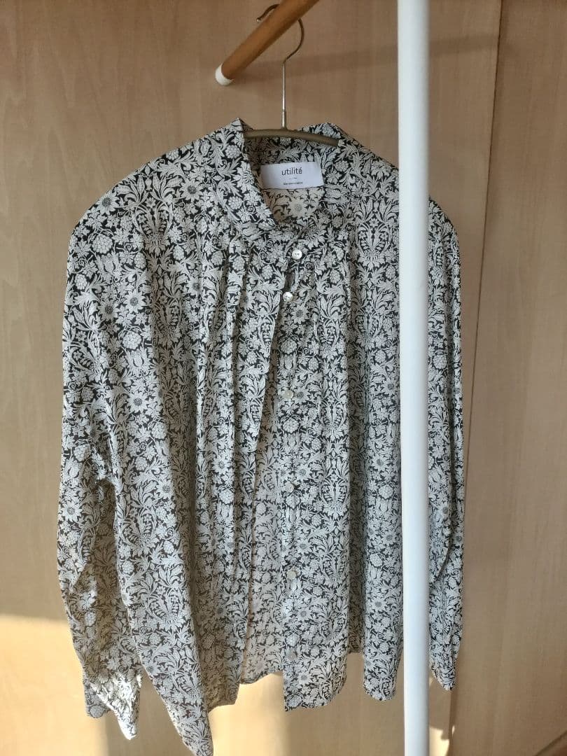 utilite LIBERTY スタンドカラーシャツ