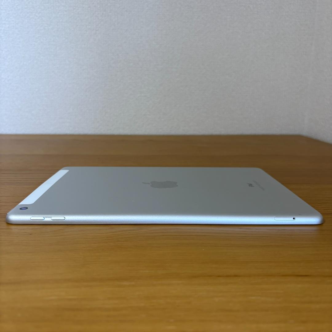 【SIMフリー】iPad 第6世代 128GB シルバー／動作確認済み