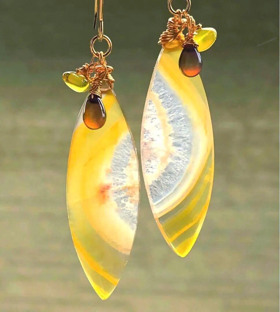 天然石☆超大粒アゲートドゥルージーのピアス14kgf