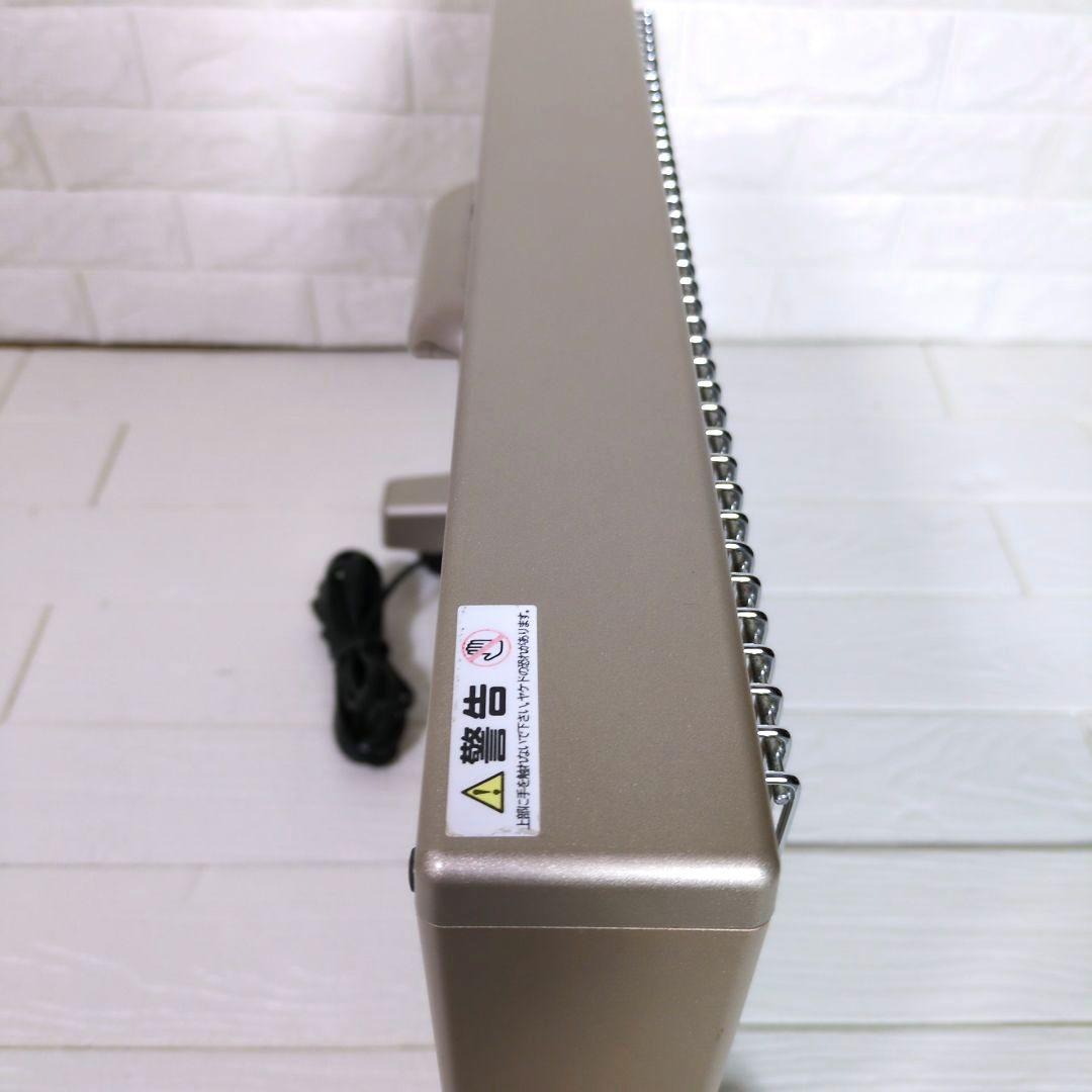 ◎美品◎　2022年製 サンルミエ キュート　E800LS 遠赤外線暖房器