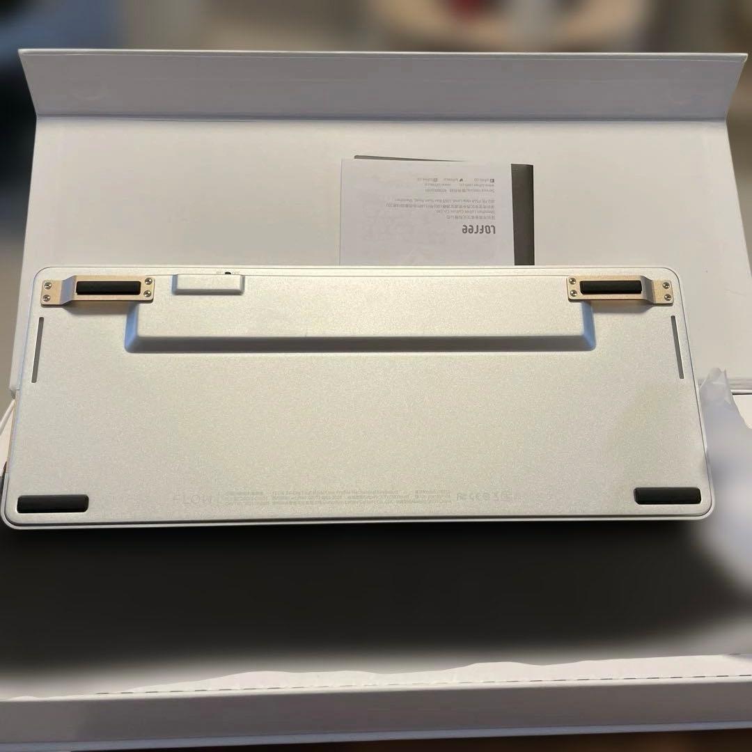 Lofree Flow 84-Key ロープロファイルキーボード