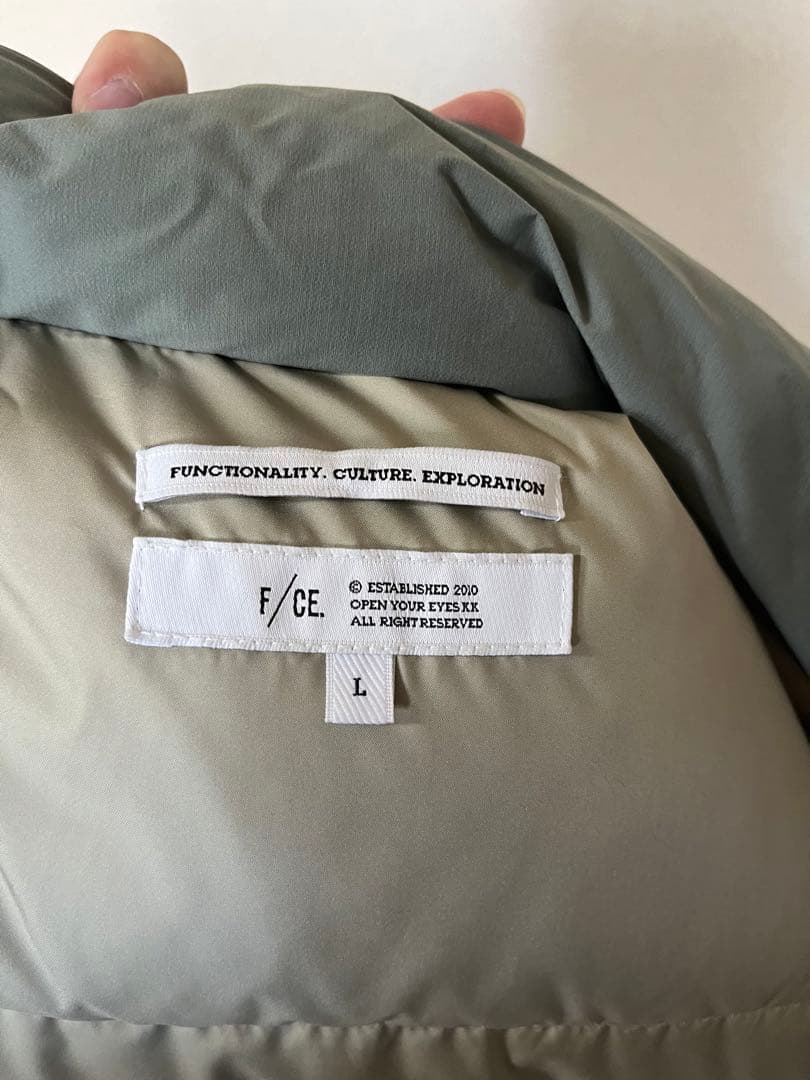 トップス F/CE. PERTEK WATERPROOF DOWN VEST