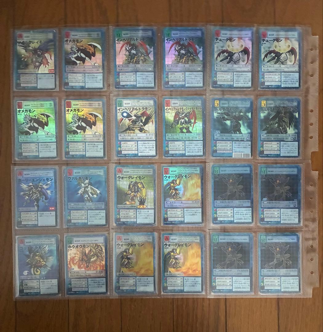 旧デジモンカード　約1000枚弱まとめ売り　カードバインダー　デッキケース付き