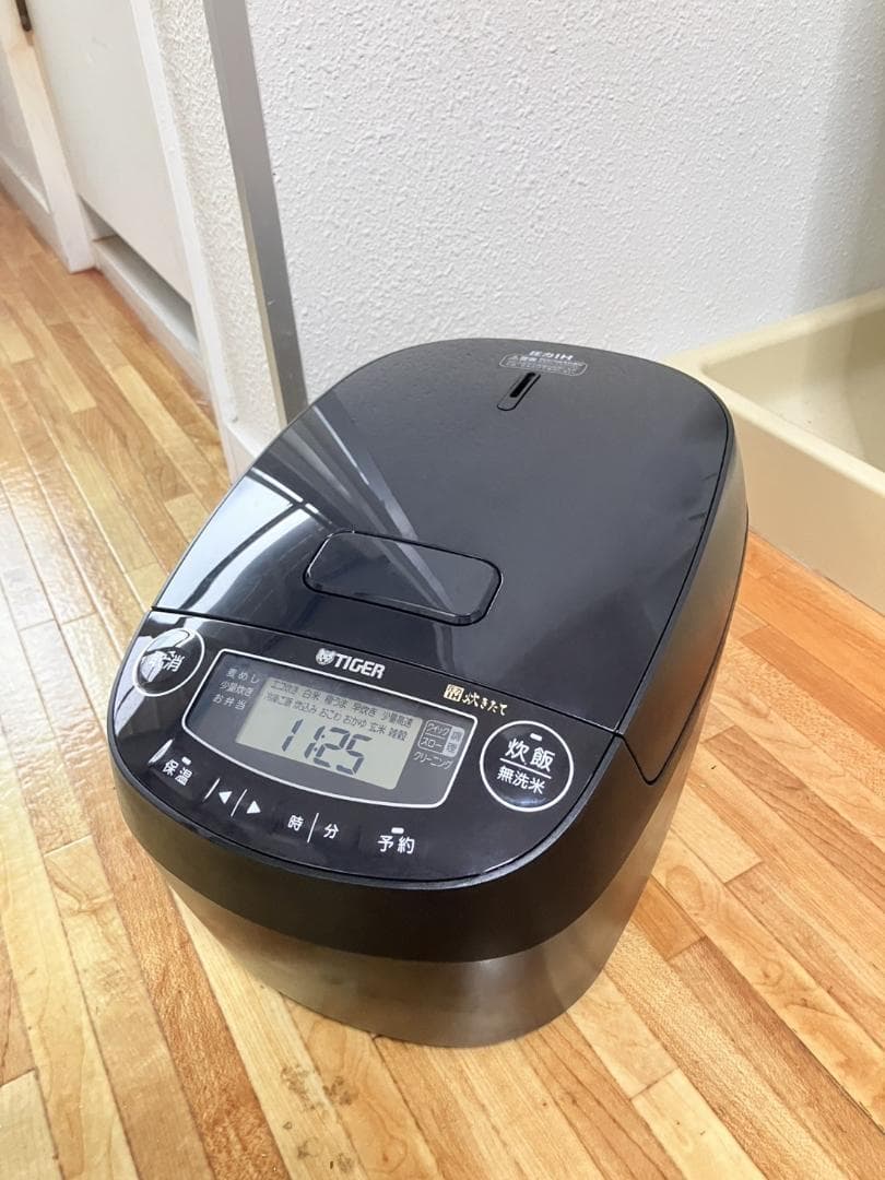 早い者勝ち　定価25000円　2024年製タイガー　圧力IH炊飯器 　5.5合