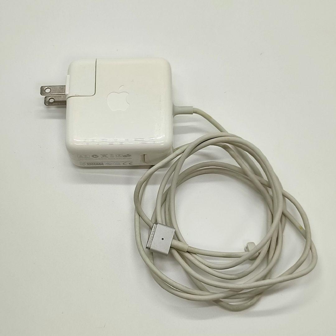 MacBook Air (11-inch, Mid 2012)　充電器付き