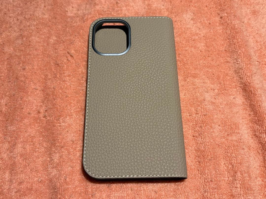 未使用新品！ボナベンチュラ　手帳型ケース iPhone16plus