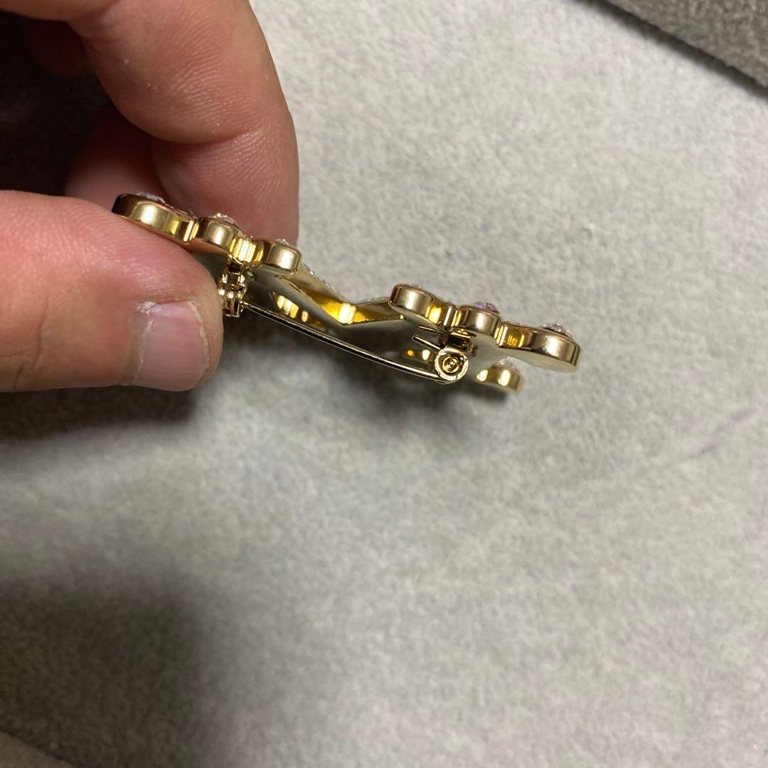 MAX MARA マックスマーラー　M型ブローチ　ゴールド