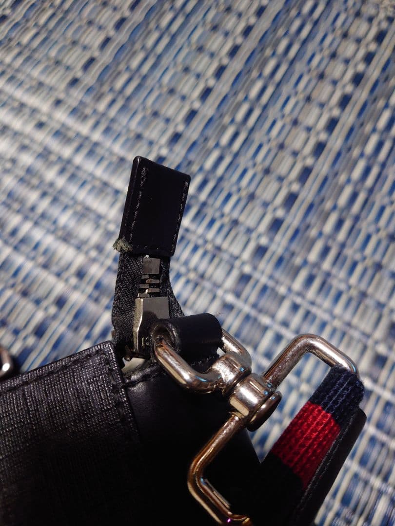 GUCCI グッチ ブラック ショルダーバッグ