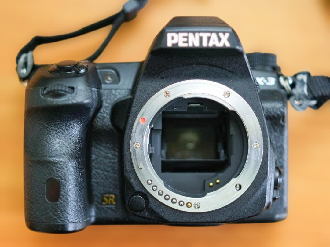 PENTAX K-3 デジタル一眼レフカメラと付属品