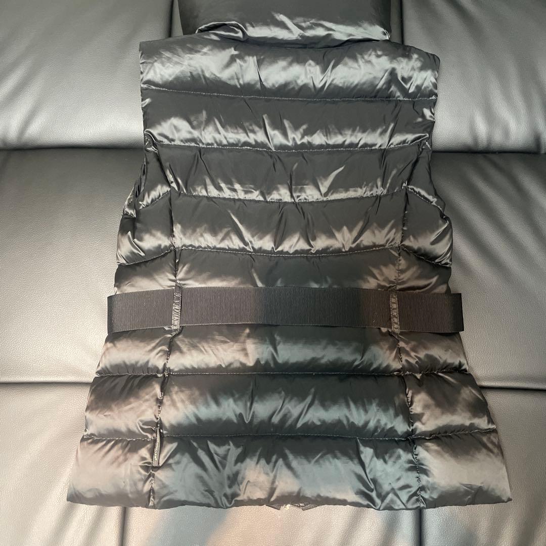 lalala様 MONCLER ブラック ダウンベスト ウエストベルト付き