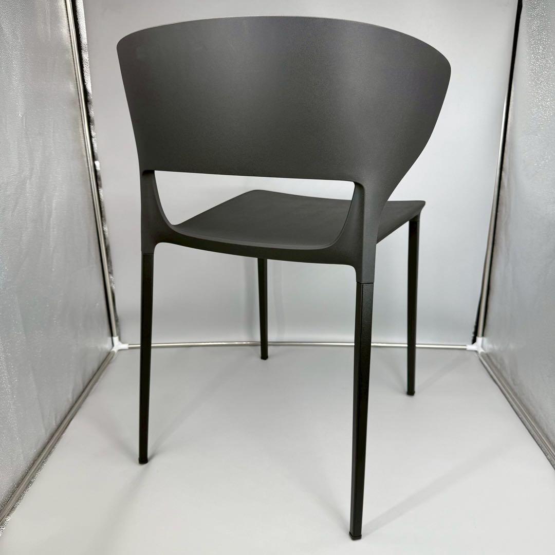 送料込　匿名配送　カッシーナ　コキ　KOKI スタッキングアームチェア　イス ②