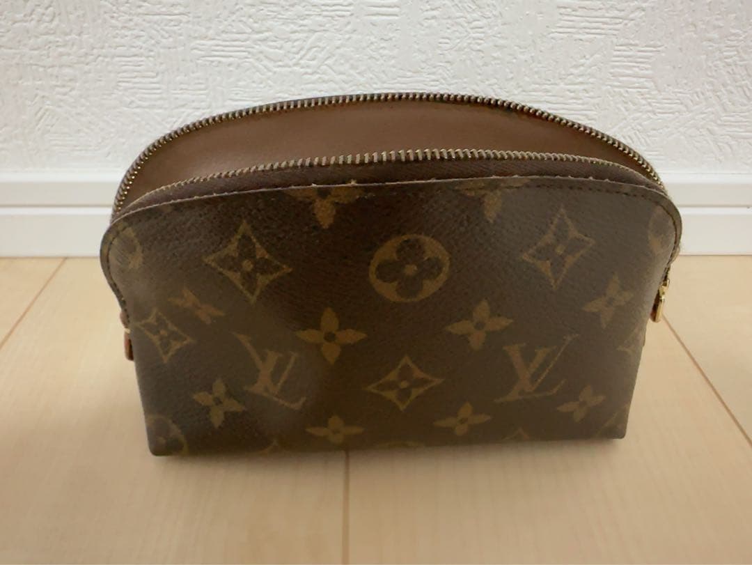 美品　ルイヴィトン 正規品　モノグラム ポーチ 小物入れ 化粧ポーチ