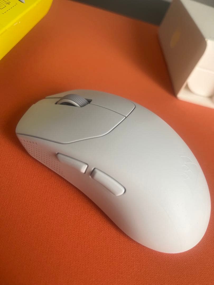 マウス・トラックボール CORSAIR SABRE v2 PRO