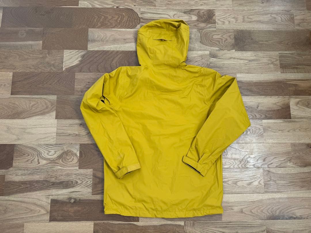 Patagonia イエローマウンテンパーカー
