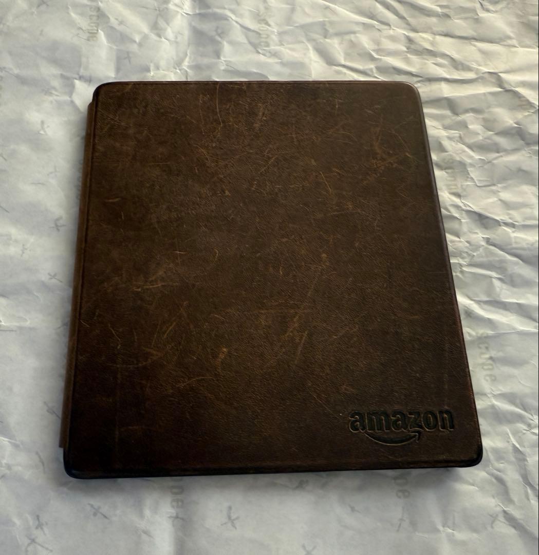 Amazon Kindle Oasis 本体 レザー製カバー付き