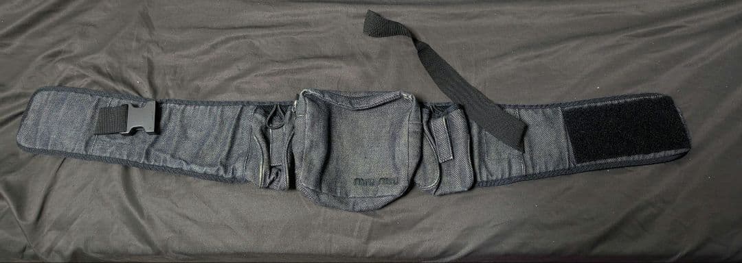 ミュウミュウ♥miumiu ウエストバッグ　ボディバック