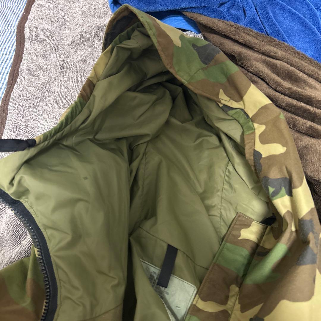 アーミージャケットカモ柄