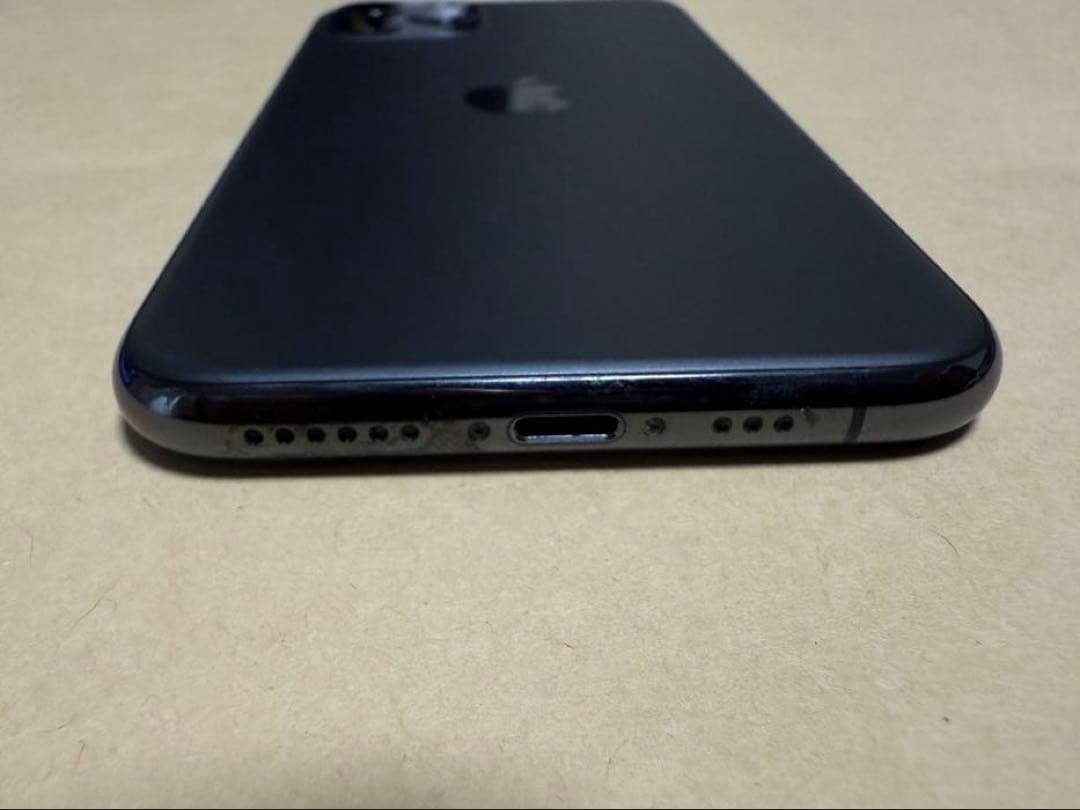 【SIMフリー済】Apple iPhone 11 Pro (512GB)