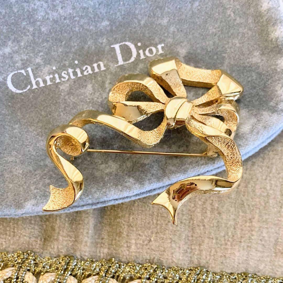 Christian Dior ゴールドリボンブローチ　希少なヴィンテージ