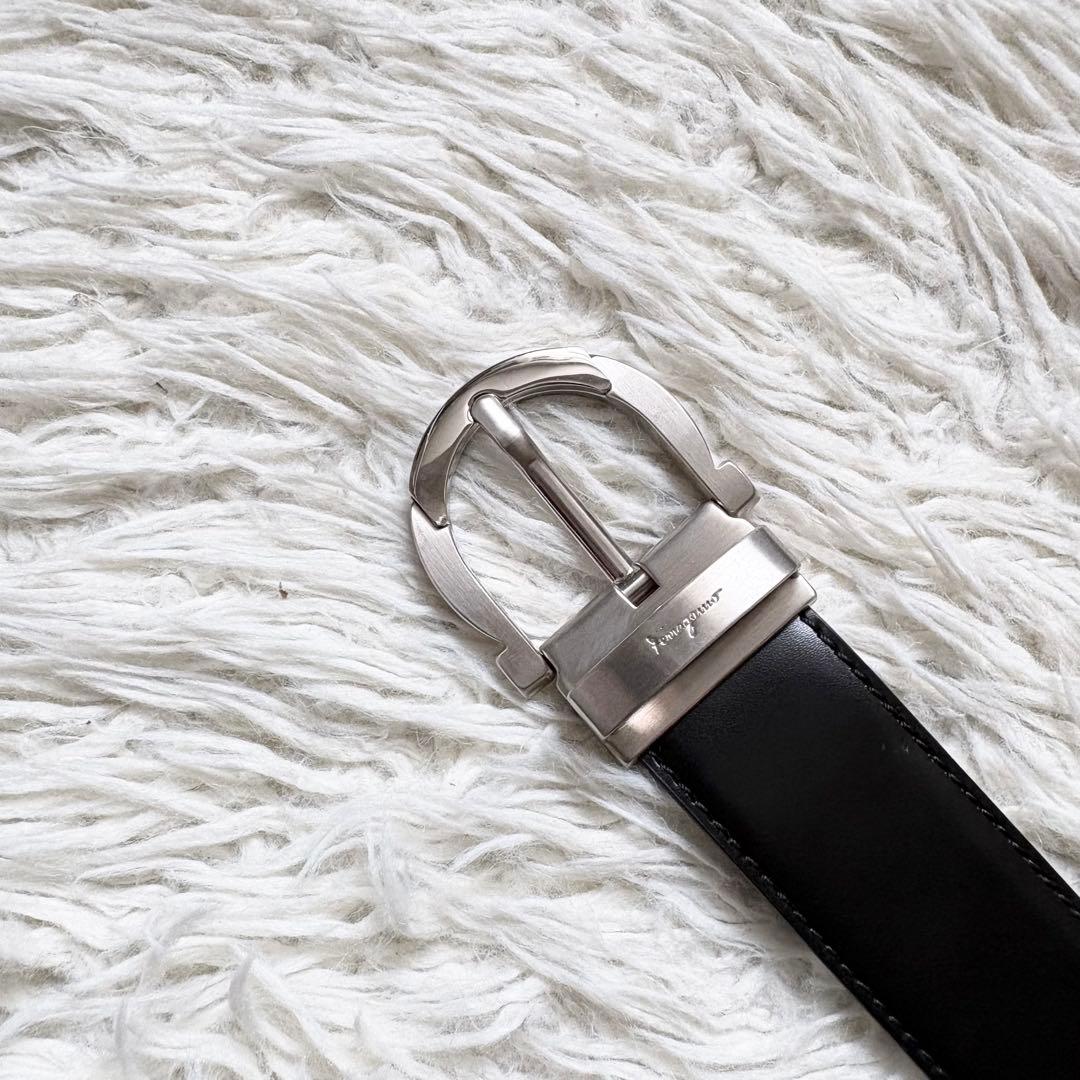 【未使用】フェラガモ ガンチーニ　リバーシブルベルト　箱　袋　シルバー金具