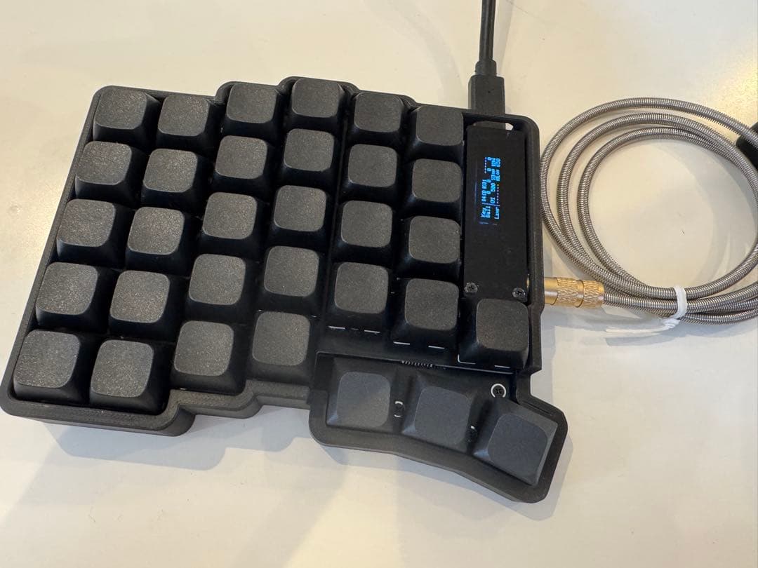 S*a様 【新品】keyball61 完成品、メインスイッチ、メインキーキャップ