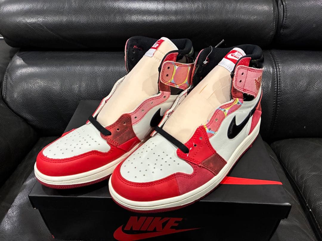 ナイキ エア ジョーダン 1 スパイダーマン