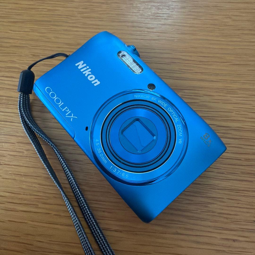 Nikon COOLPIX S3600 青色 コンパクトデジタルカメラ 美品