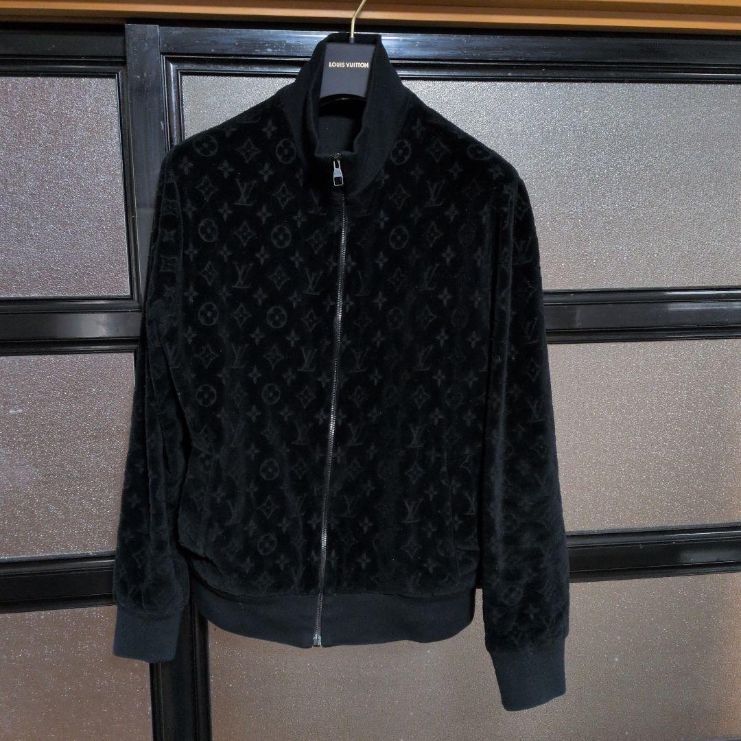 ルイヴィトンモノグラム　ベロアトラックジャケットひぃ