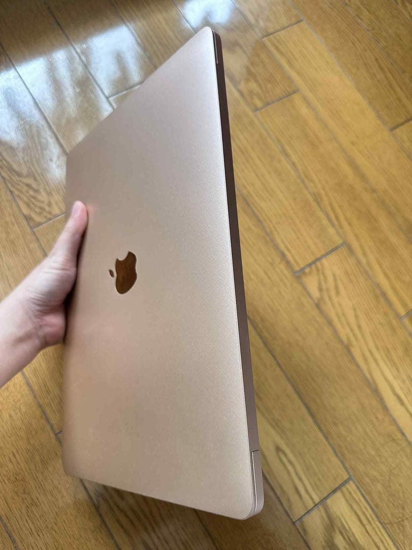 Apple MacBook air 本体 ゴールド
