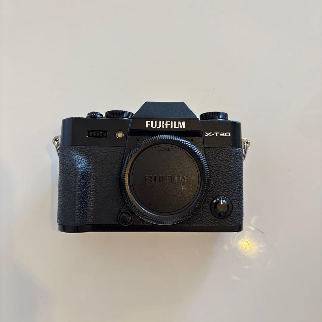 Fujifilm X-T30 ミラーレスカメラ 本体