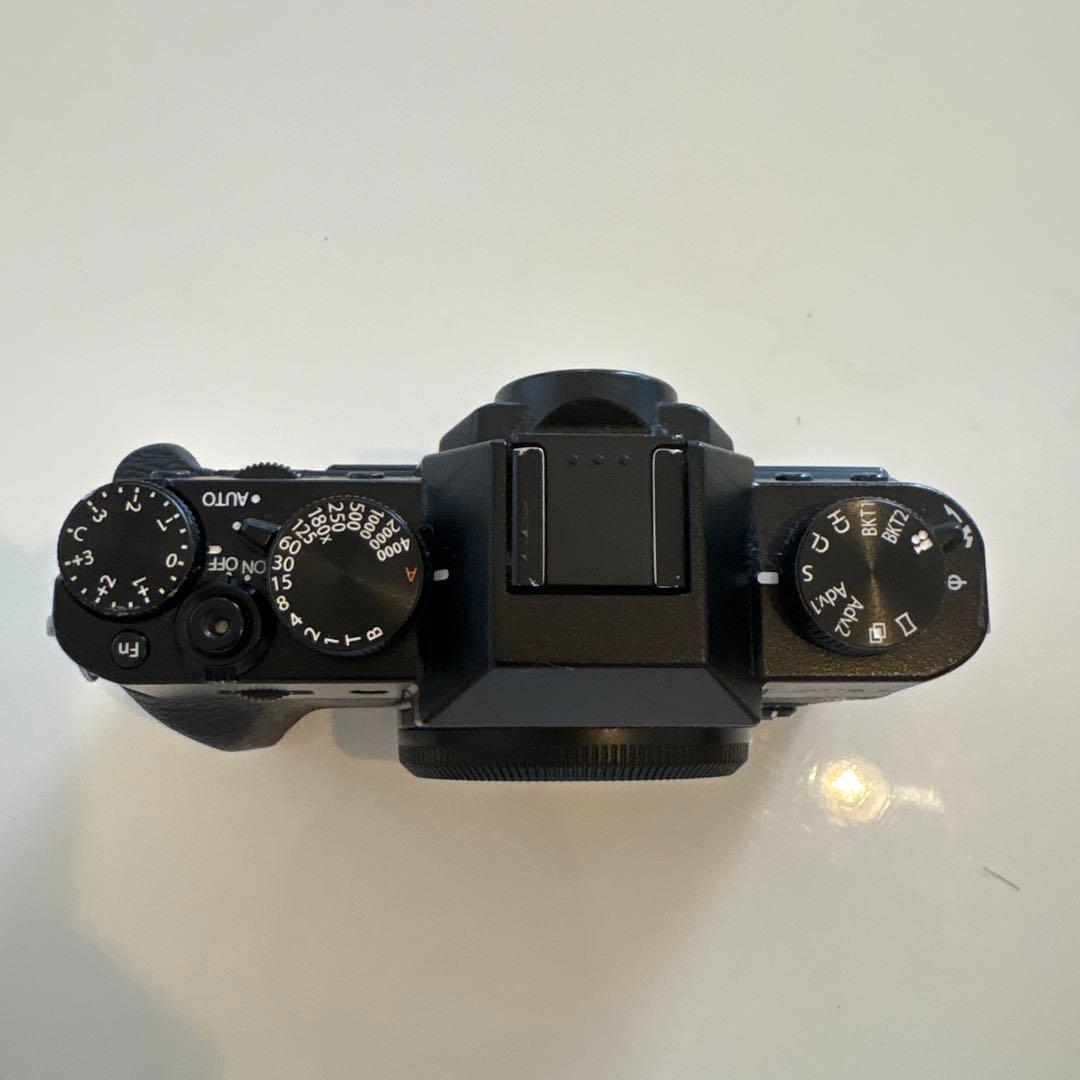 Fujifilm X-T30 ミラーレスカメラ 本体