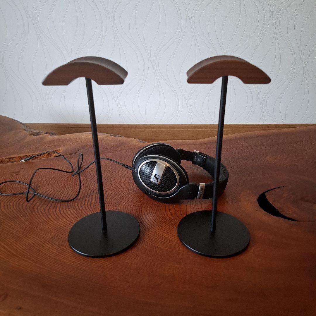 ゼンハイザーヘッドホーン&天然木ヘッドホーンスタンド2セット良品！！