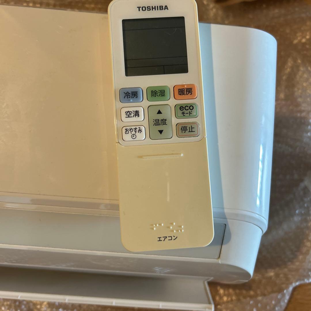 TOSHIBA エアコン RAS-F281RT(W) ホワイト　12畳用