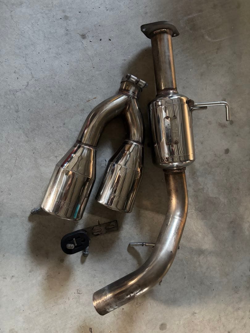 SUXON HLX-039 トヨタハイラックス用マフラー